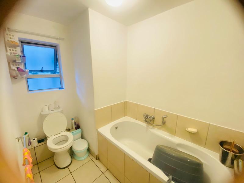2 Bedroom Property for Sale in Kensington Western Cape